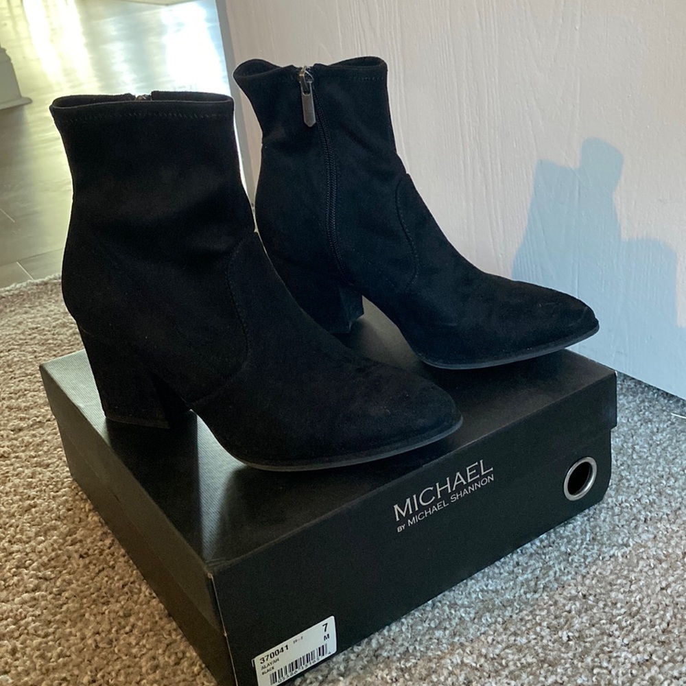 Michael by Michael Shannon black ankle booties